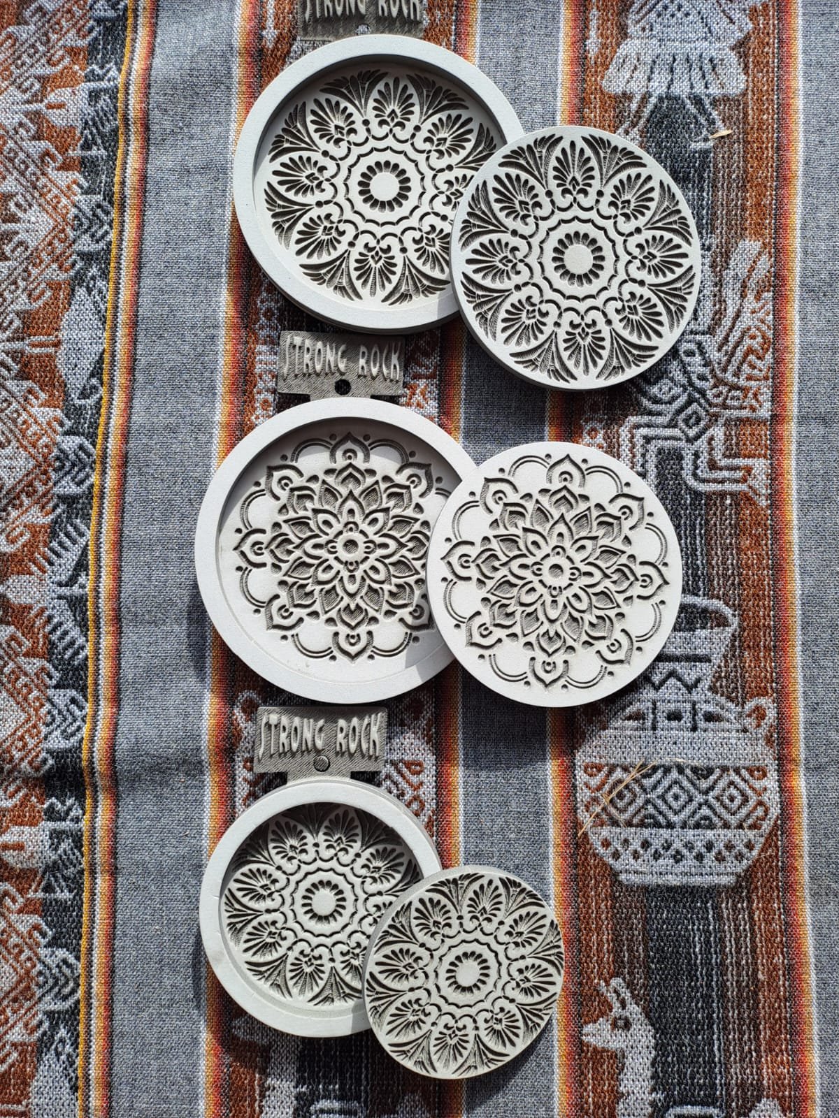 Sellos Bajo relieve: diseño cavado hacia adentro. - Imagen 14